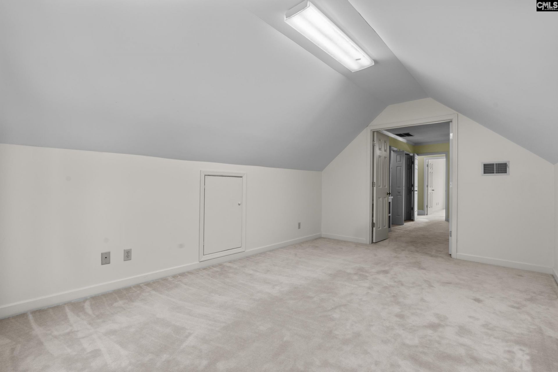 261 Berry Tree Lane  Photo 37