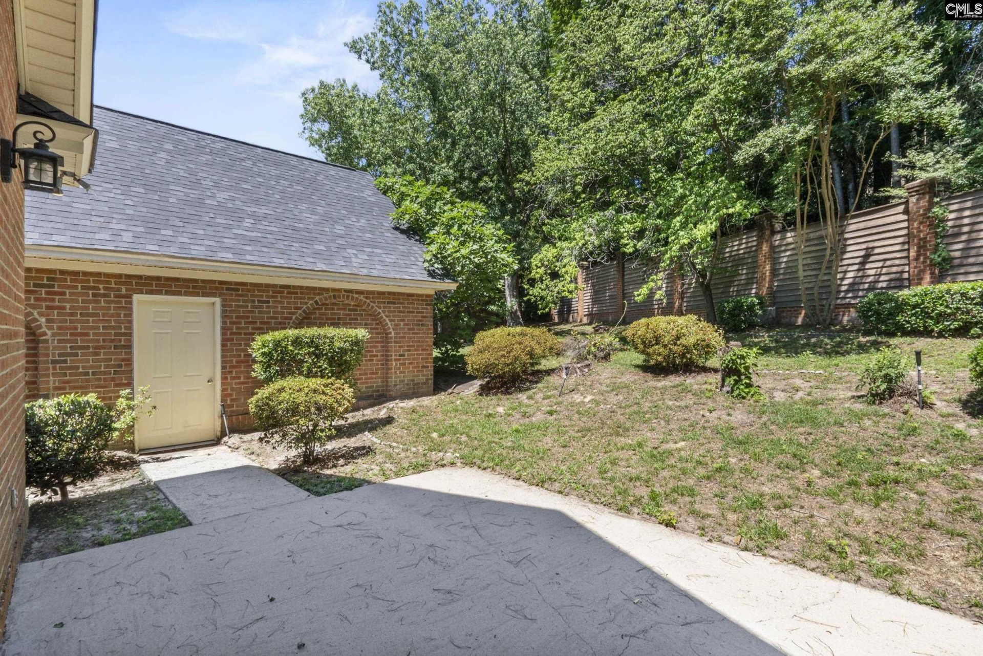 261 Berry Tree Lane  Photo 38