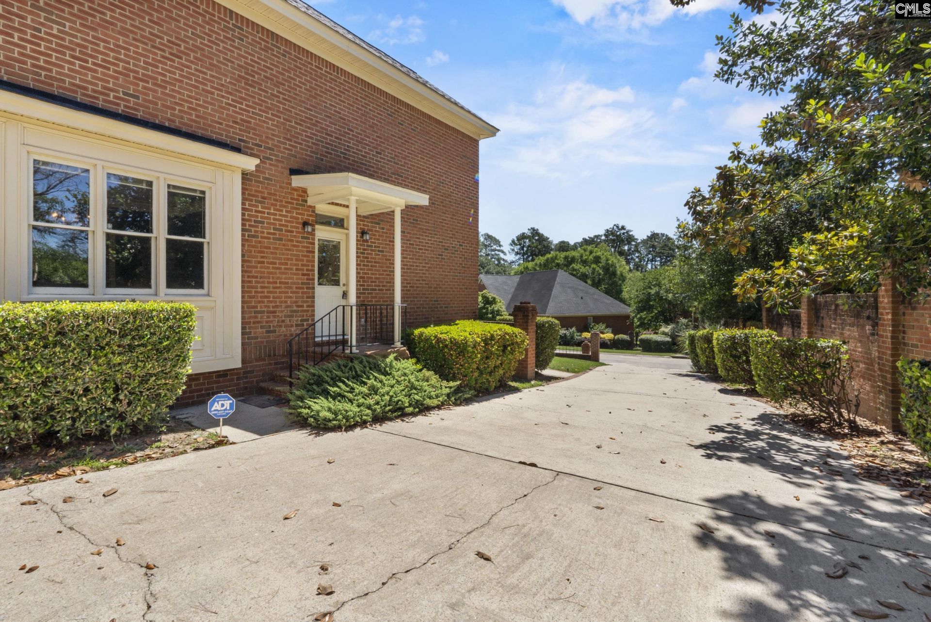 261 Berry Tree Lane  Photo 39