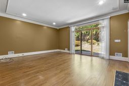 261 Berry Tree Lane  photo 4