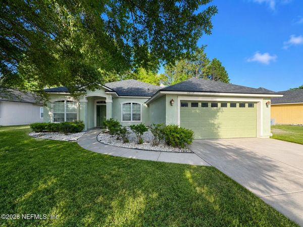 14117 FISH EAGLE Drive E, Jacksonville, FL 32226