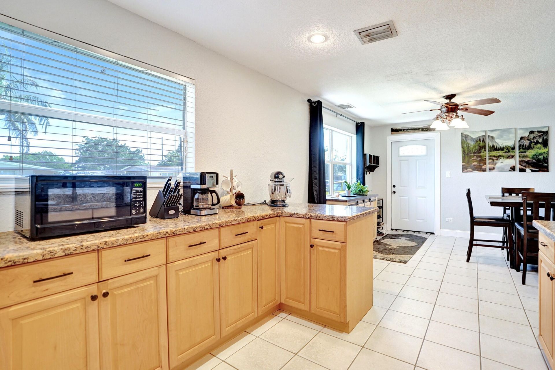 5740 SW 38th Street, Davie, FL 33314 Photo