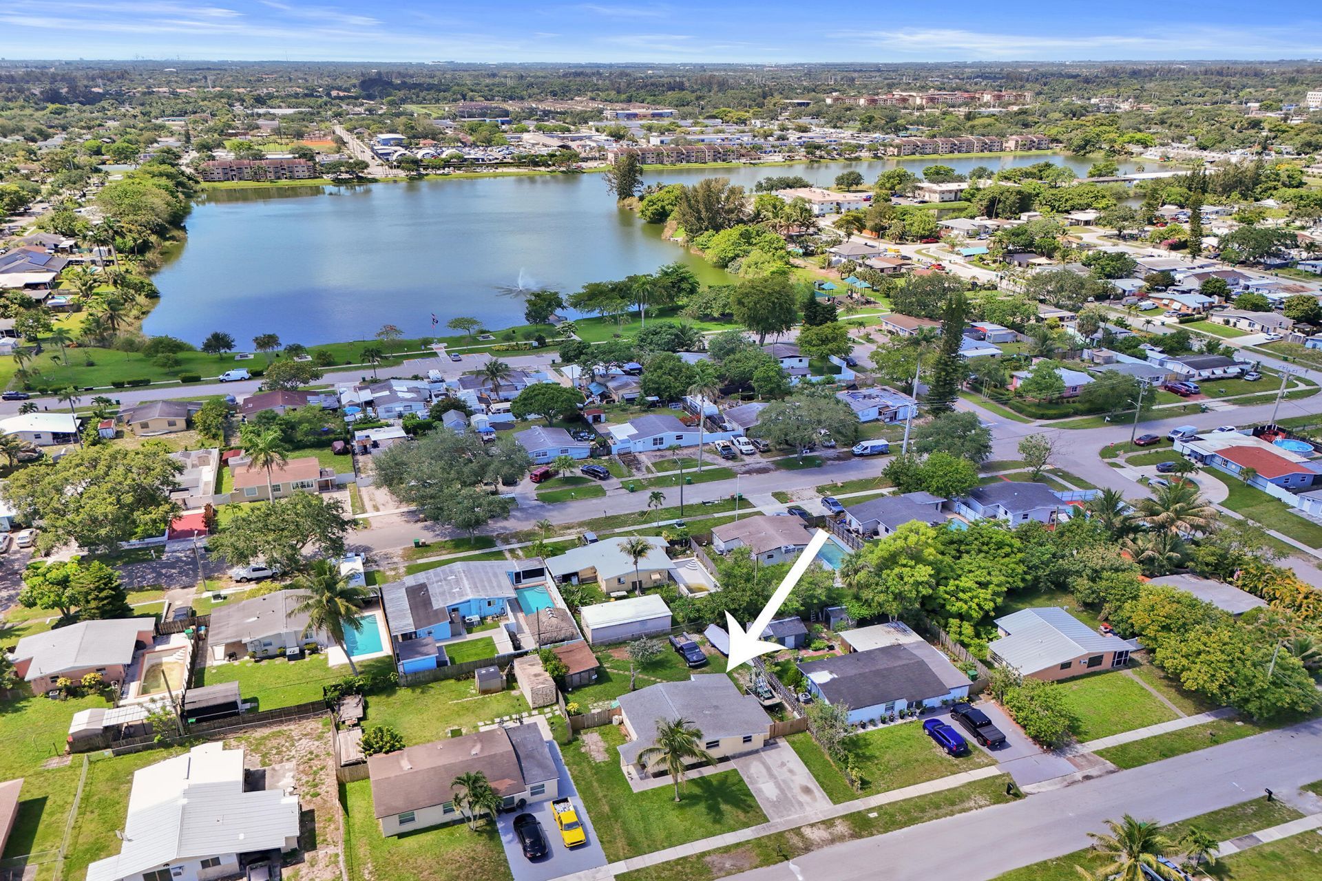5740 SW 38th Street, Davie, FL 33314 Photo