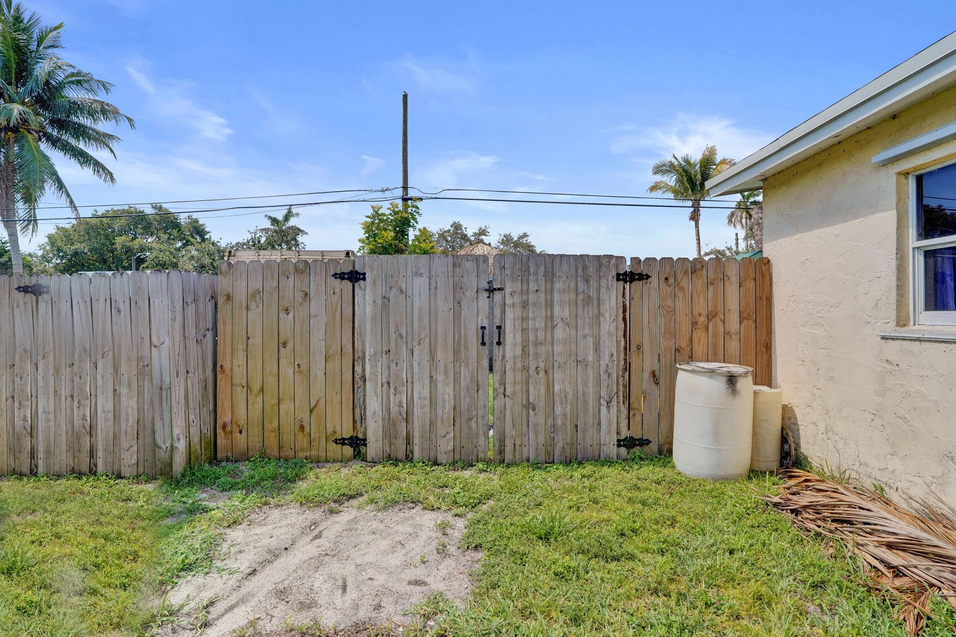 5740 SW 38th Street, Davie, FL 33314 Photo