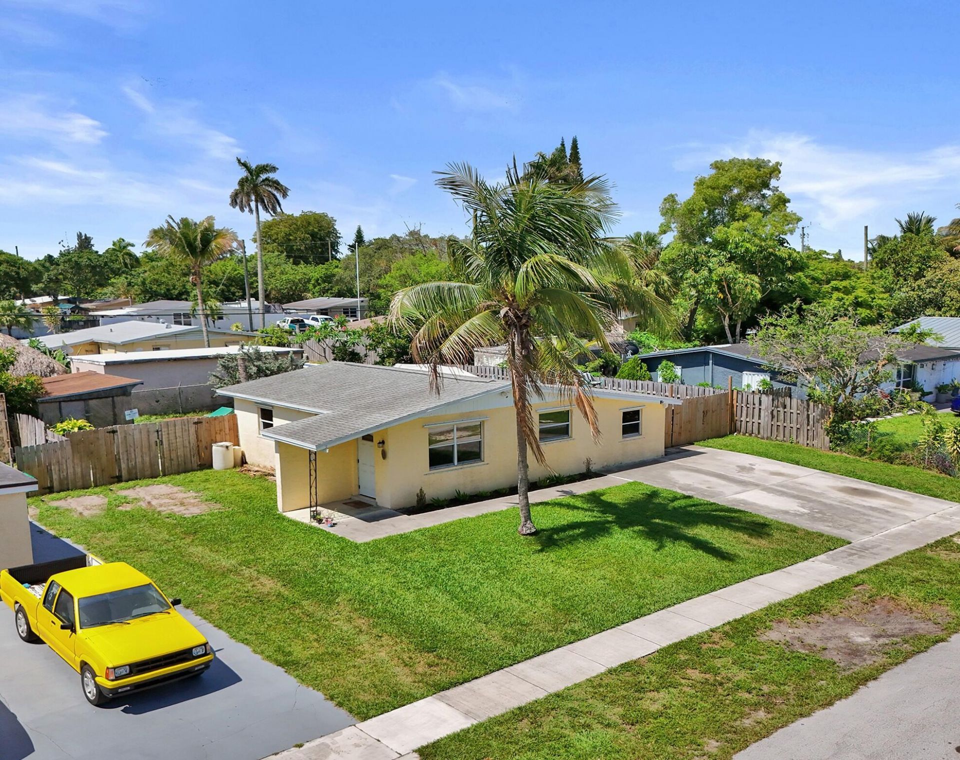 5740 SW 38th Street, Davie, FL 33314 Photo