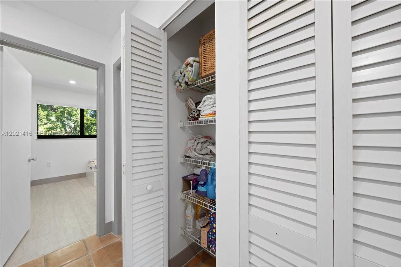 5750 Turin St , Unit 207, Coral Gables, FL 33146 Photo
