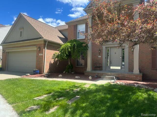 1853 Midchester Drive, West Bloomfield Township, MI 48324 Main Photo