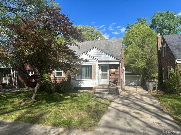 545 Shadowlawn Street, Inkster, MI 48141