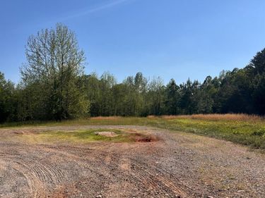 400 Richmond Hwy, Amherst, VA 24521