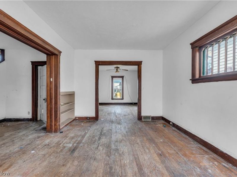 345 12th Street, Elyria, OH 44035 Photo 9