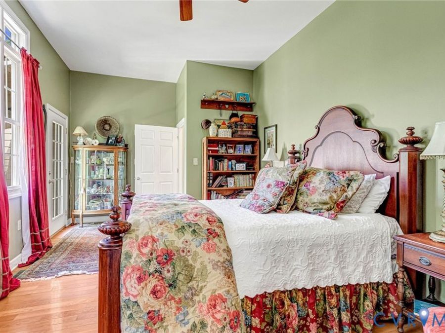 Property Image 32