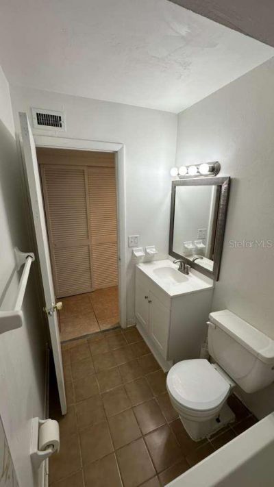 1000 Lake Of The Woods Boulevard , Unit 205H, Fern Park, FL 32730 Photo