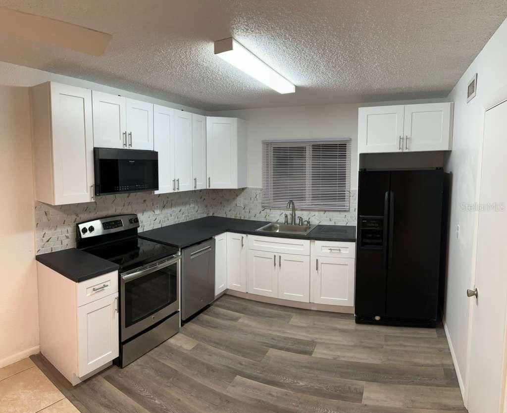 1000 Lake Of The Woods Boulevard , Unit 205H, Fern Park, FL 32730 Photo