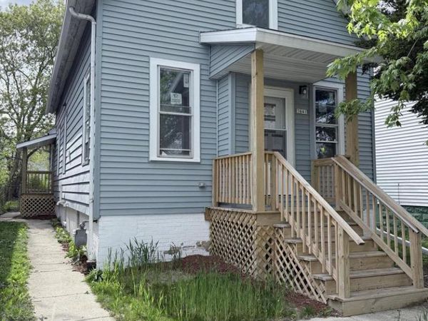 3641 Port Washington AVENUE, Milwaukee, WI 53212