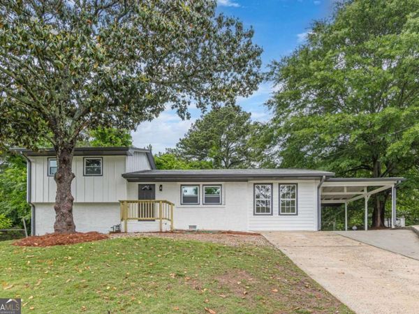 8285 Hemlock Drive, Jonesboro, GA 30238