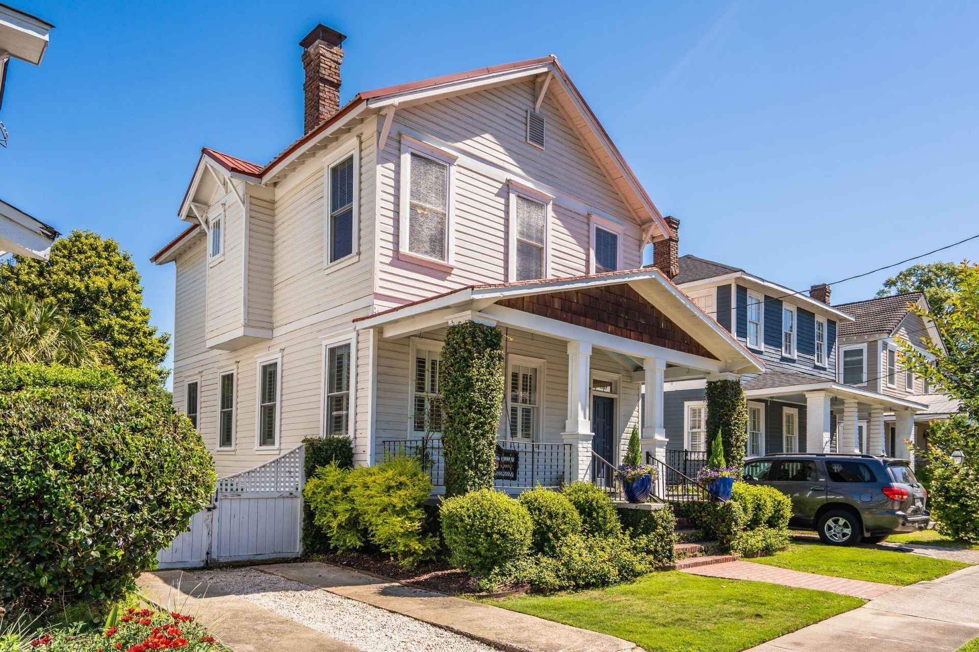 60 Cypress Street Photo 1