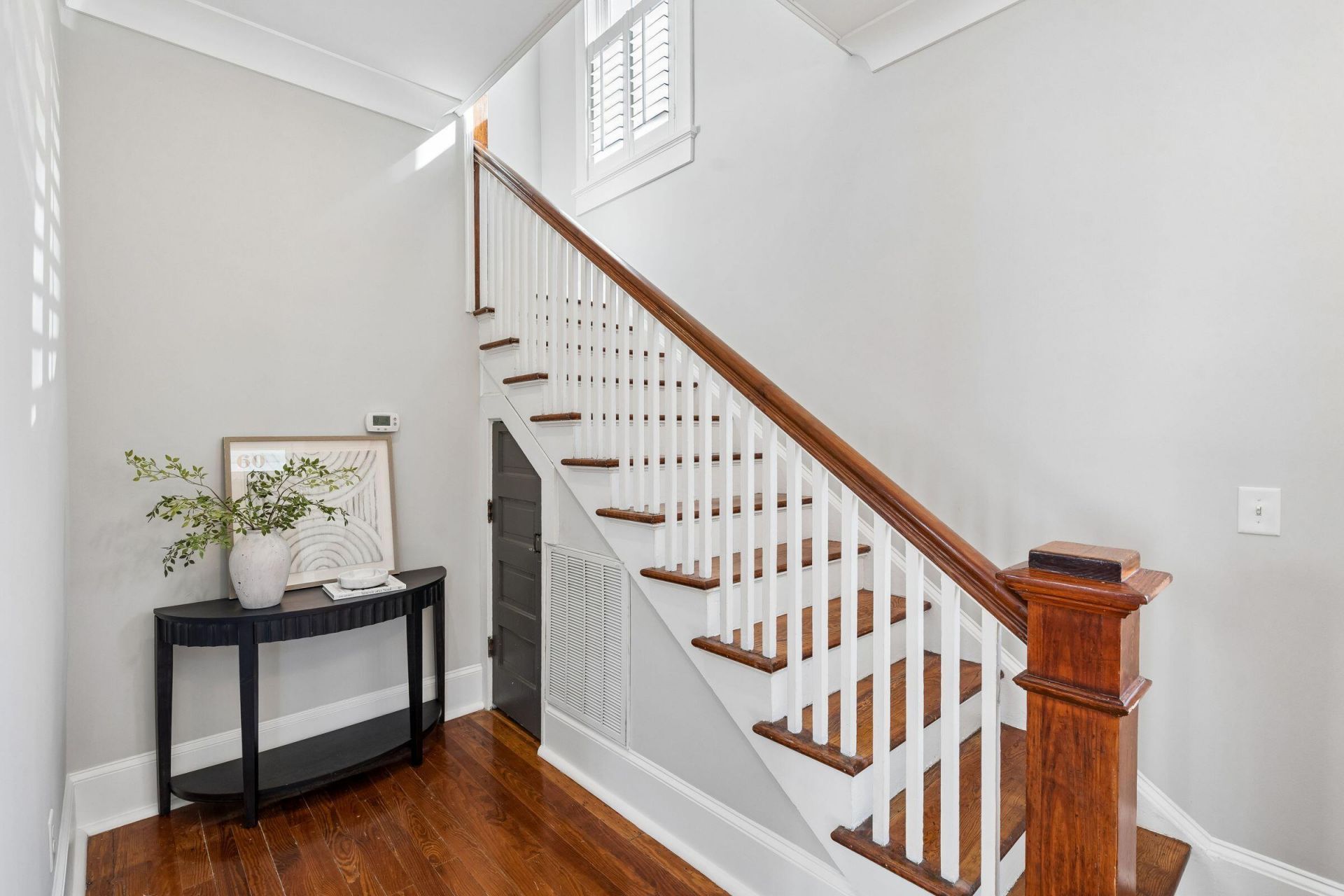 60 Cypress Street Photo 12