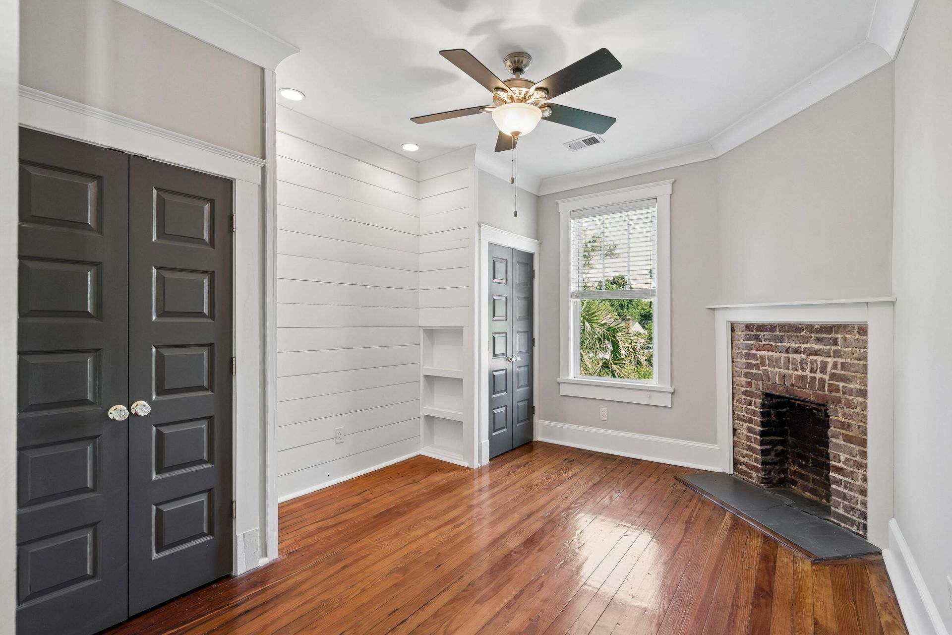 60 Cypress Street Photo 54