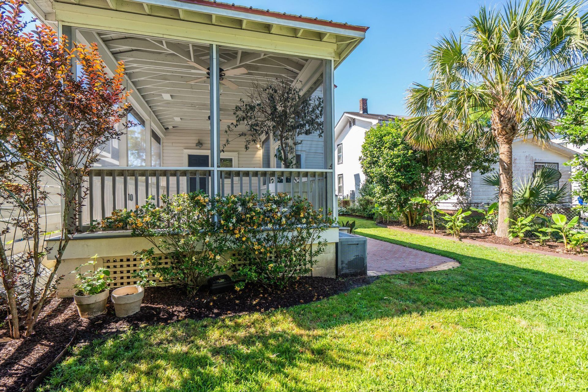 60 Cypress Street Photo 67