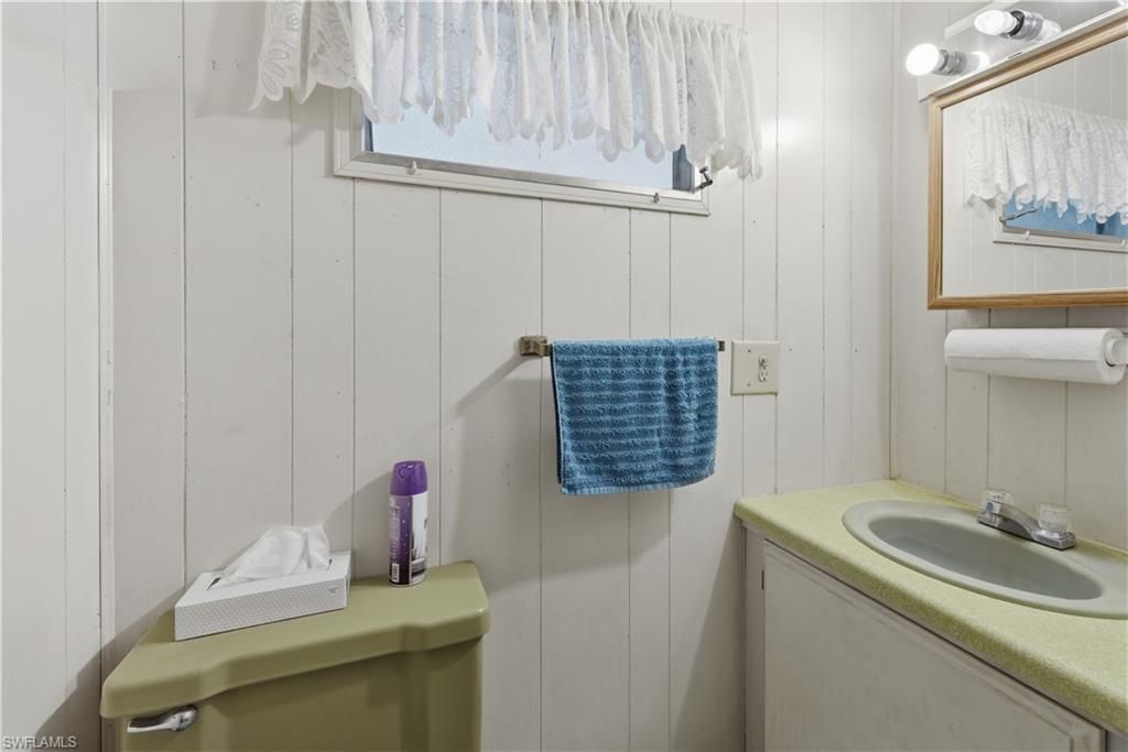 863 Manatee Rd , Naples, FL 34114 Photo