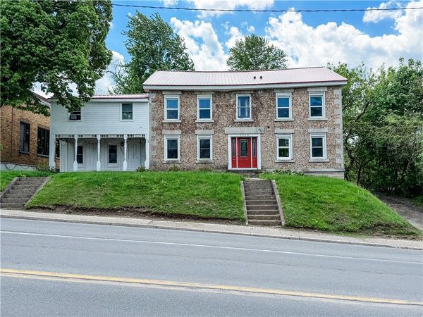 2518 W Main Street , Cato, NY 13033