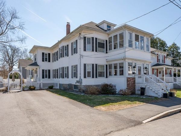 234-236 Middlesex St, North Andover, MA 01845