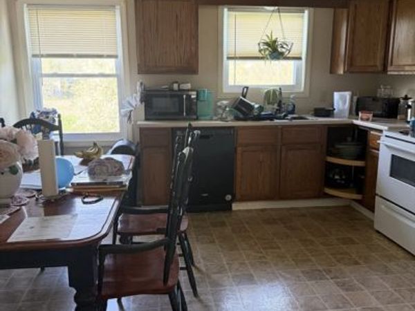 17 Bixby, Unit 5, Spencer, MA 01562