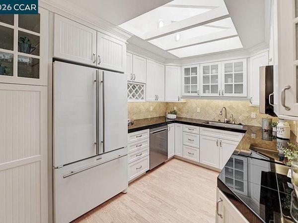 2709 Ptarmigan Drive, Unit 3, Walnut Creek, CA 94595