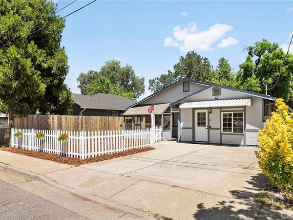 1761 Elm Street, Chico, CA 95928