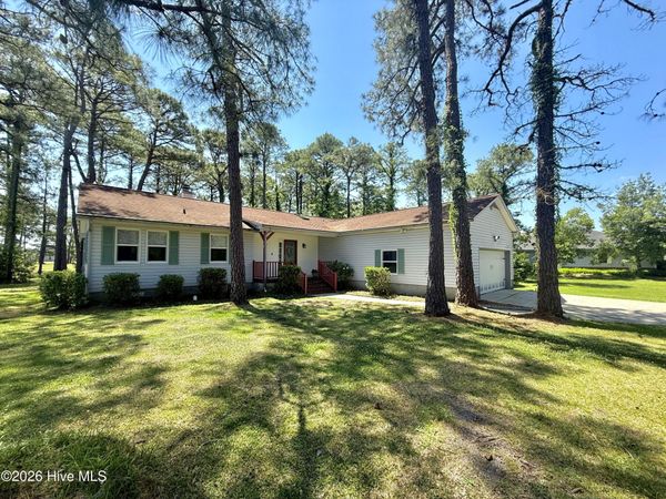 1116 Santa Lucia Road, New Bern, NC 28560
