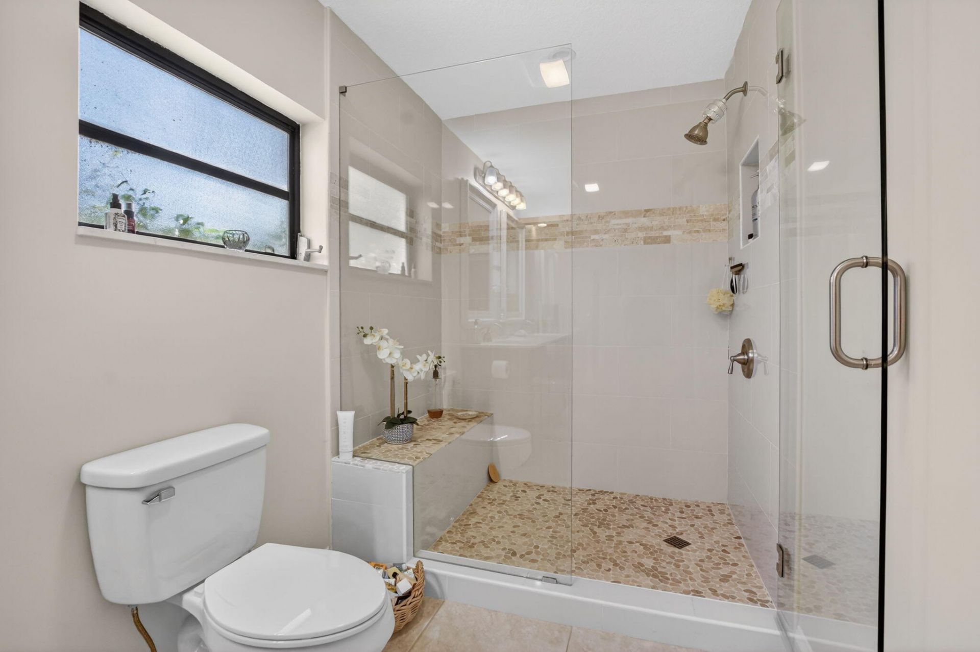 8208 Casa Del Lago, Unit 23b, Boca Raton, FL 33433 Photo