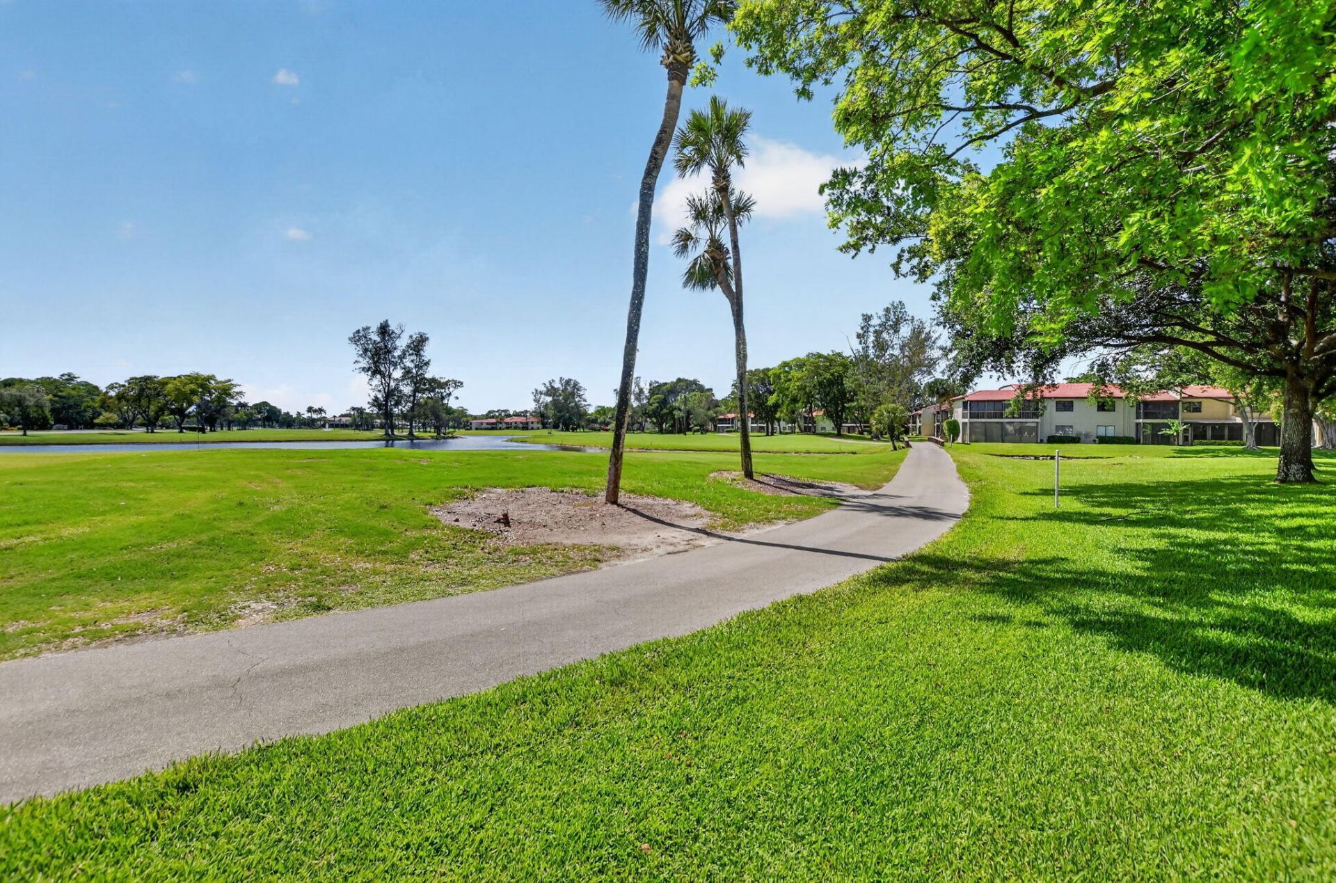 8208 Casa Del Lago, Unit 23b, Boca Raton, FL 33433 Photo