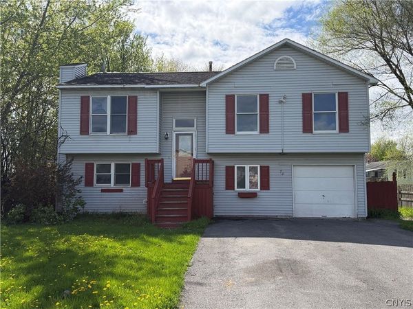 78 Ferndale Lane, Minoa, NY 13116