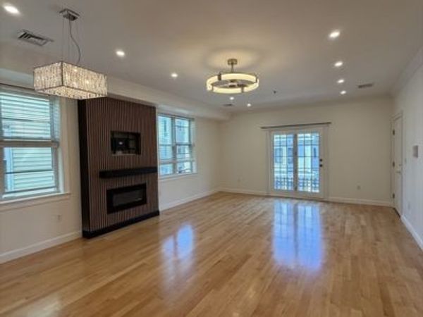 8-10 Howell Street, Unit 4, Boston, MA 02125
