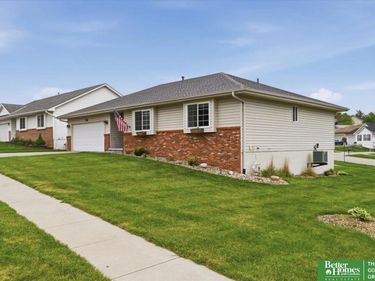301 Valley Street, Glenwood, IA 51534