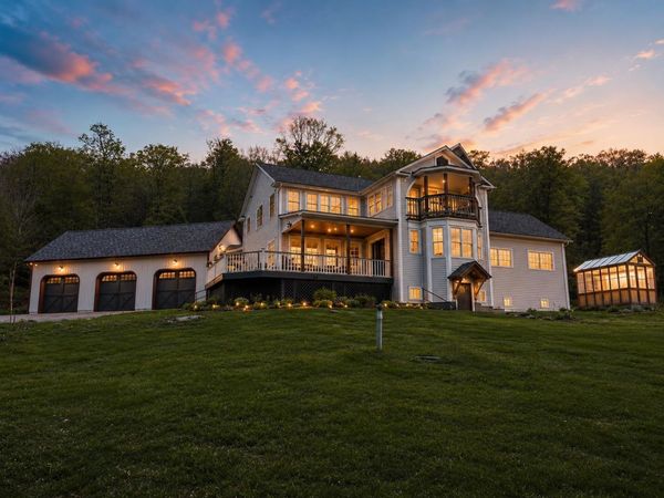 741 Cider Mountain Road, Warren, VT 05674