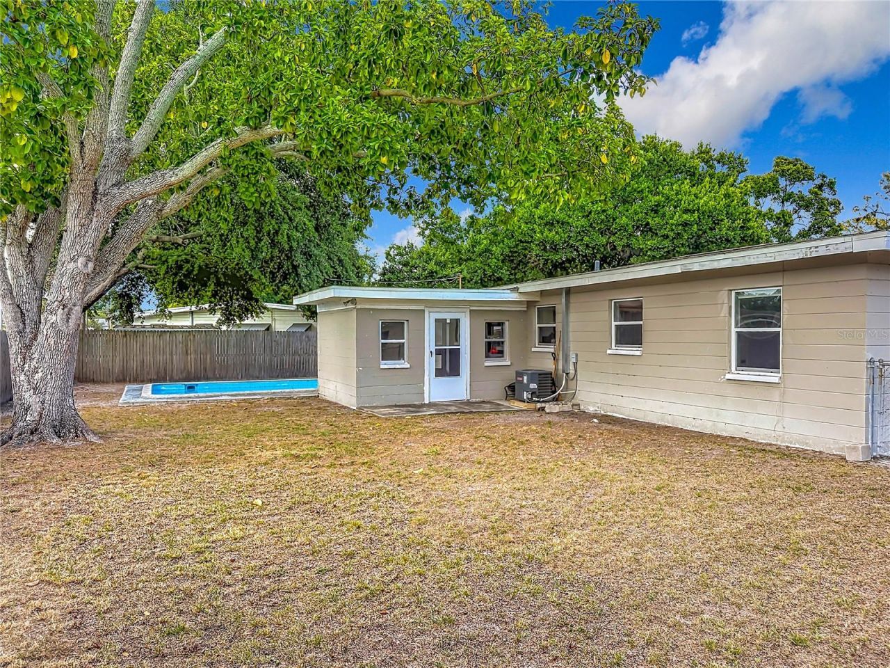 3260 56th Street N, Saint Petersburg, FL 33710 Photo
