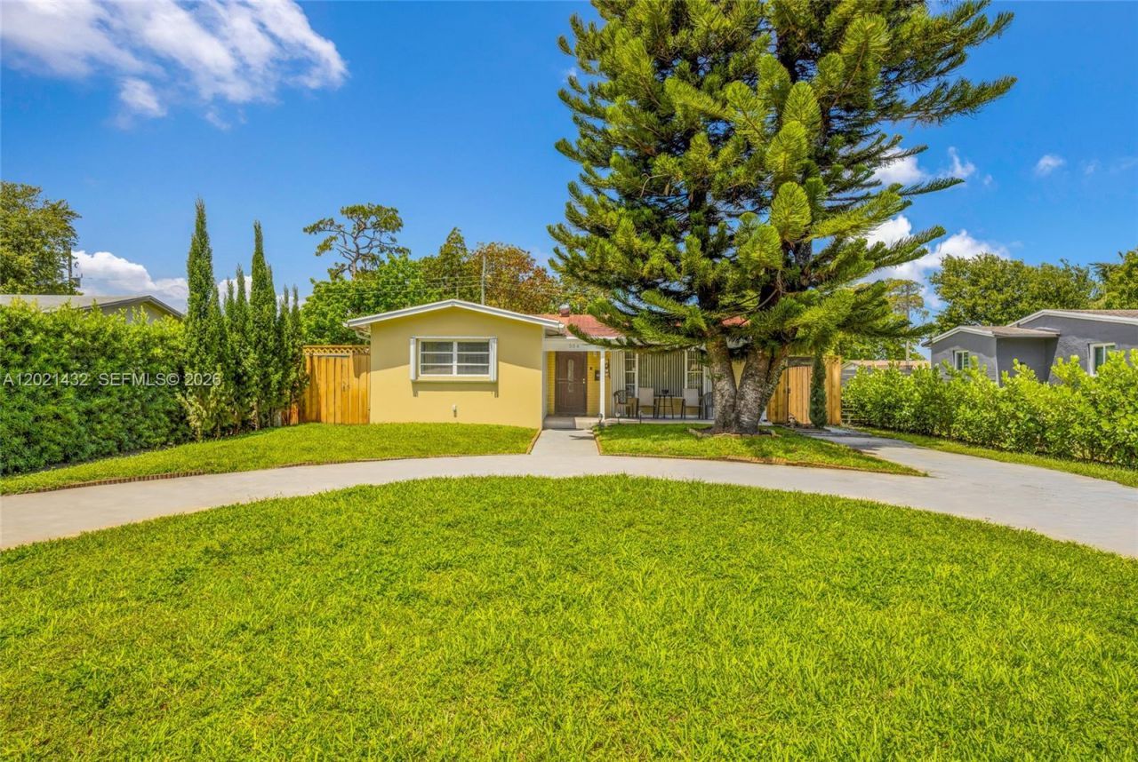 304 SW 68th Ave , Pembroke Pines, FL 33023 Photo