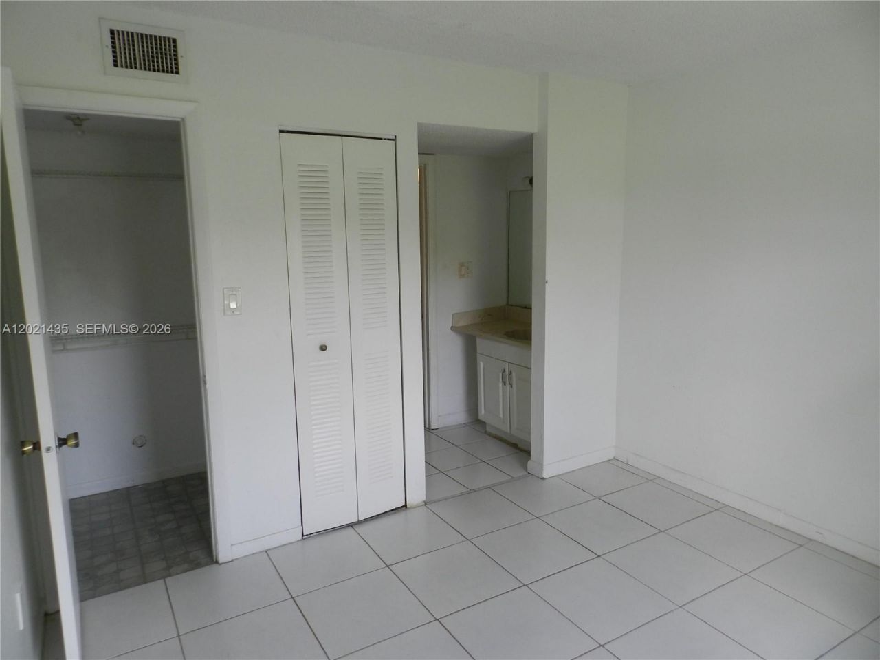 6020 Shakerwood Cir, Unit 105, Tamarac, FL 33319 Photo