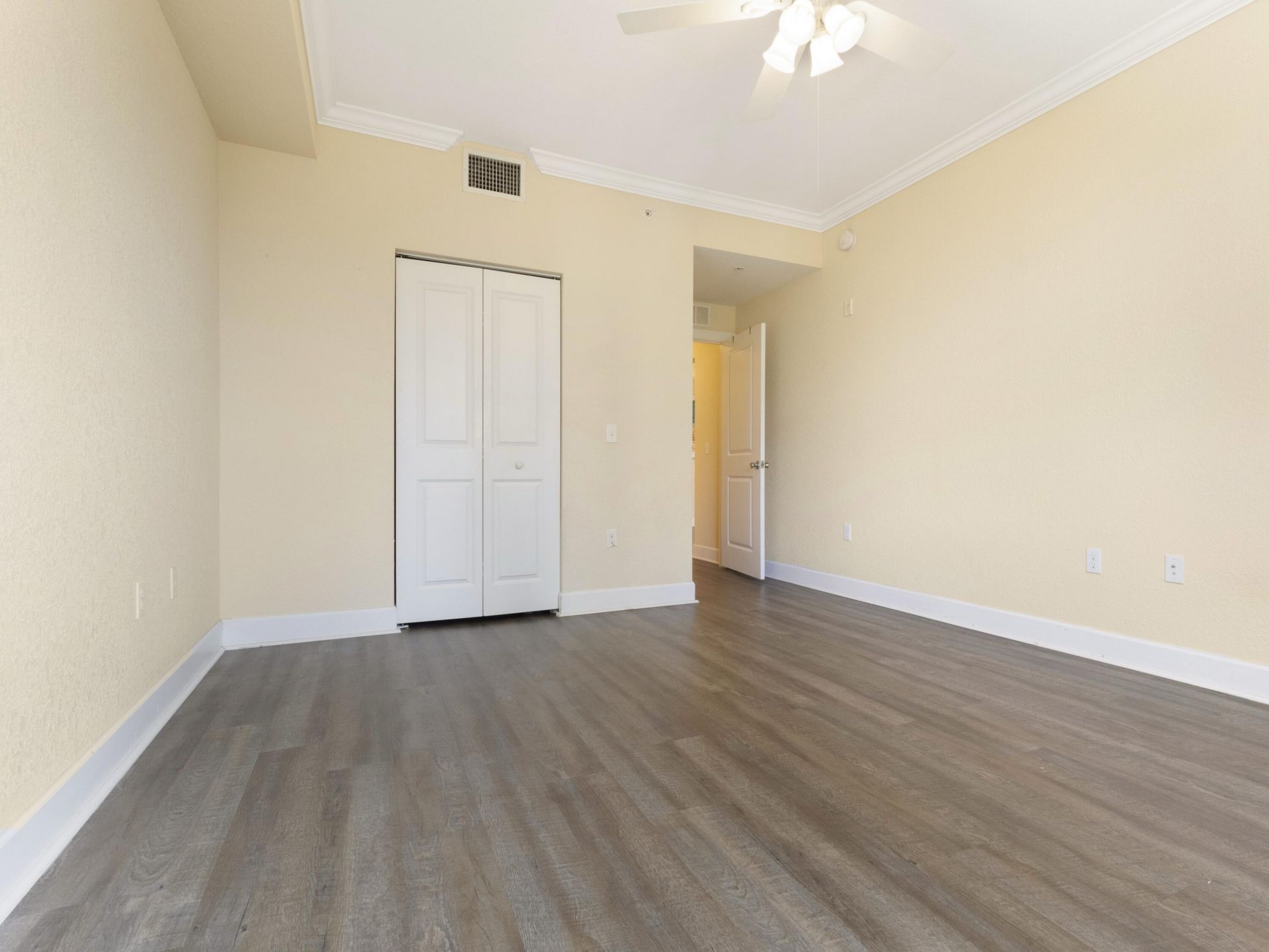 1690 Renaissance Commons Boulevard, Boynton Beach, FL 33426 Photo
