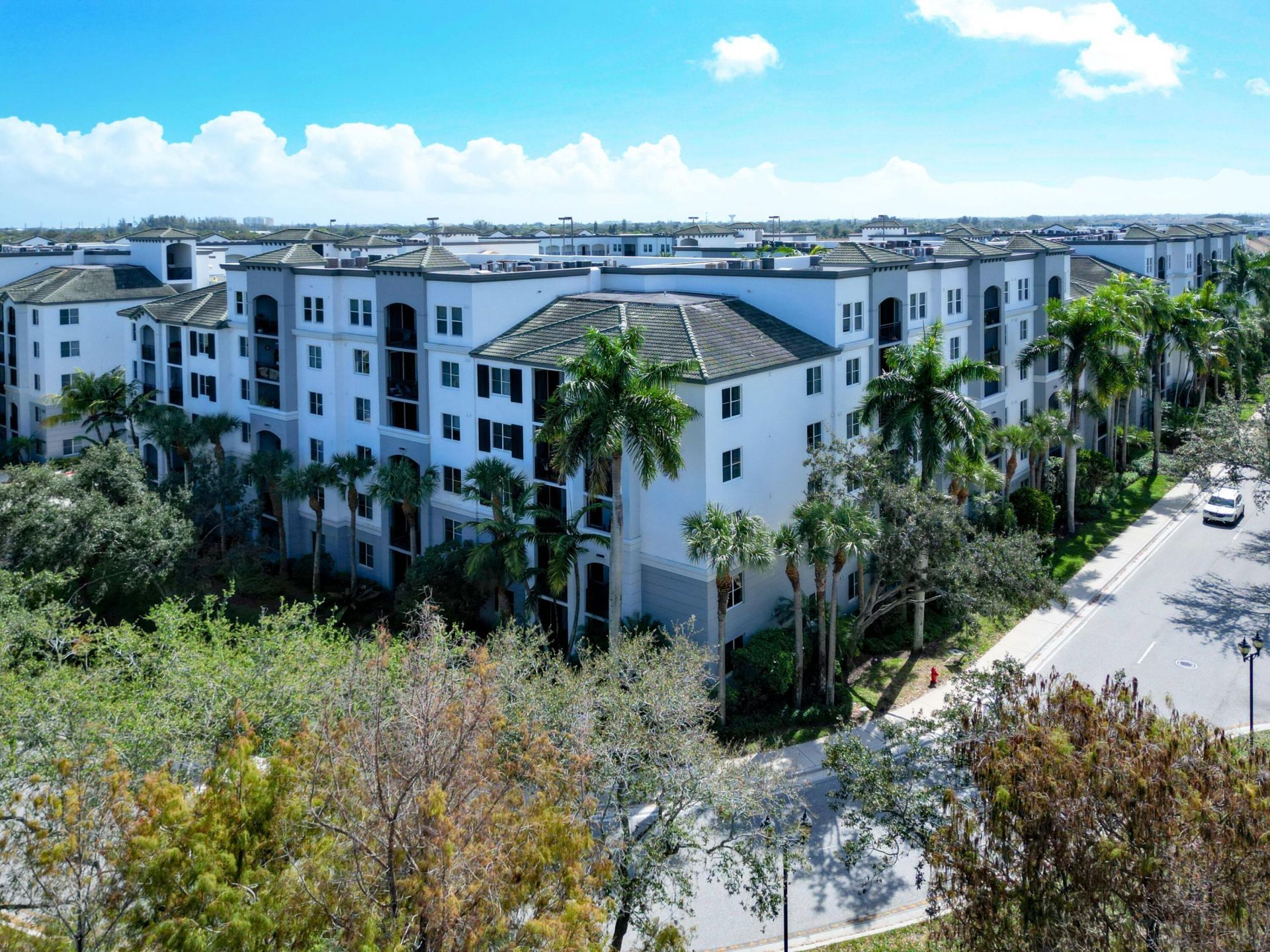 1690 Renaissance Commons Boulevard, Boynton Beach, FL 33426 Photo