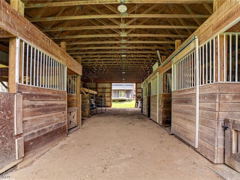 9509 Shaw Road, Spencer, OH 44275 Photo 37