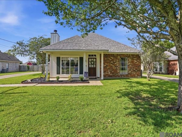 38210 Charleston Rd, Prairieville, LA 70769