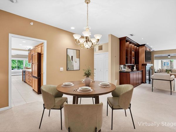 1604 S GOLF Glen, Unit D, Madison, WI 53704