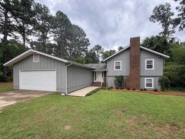 25 Pine Crest Rd., Purvis, MS 39475