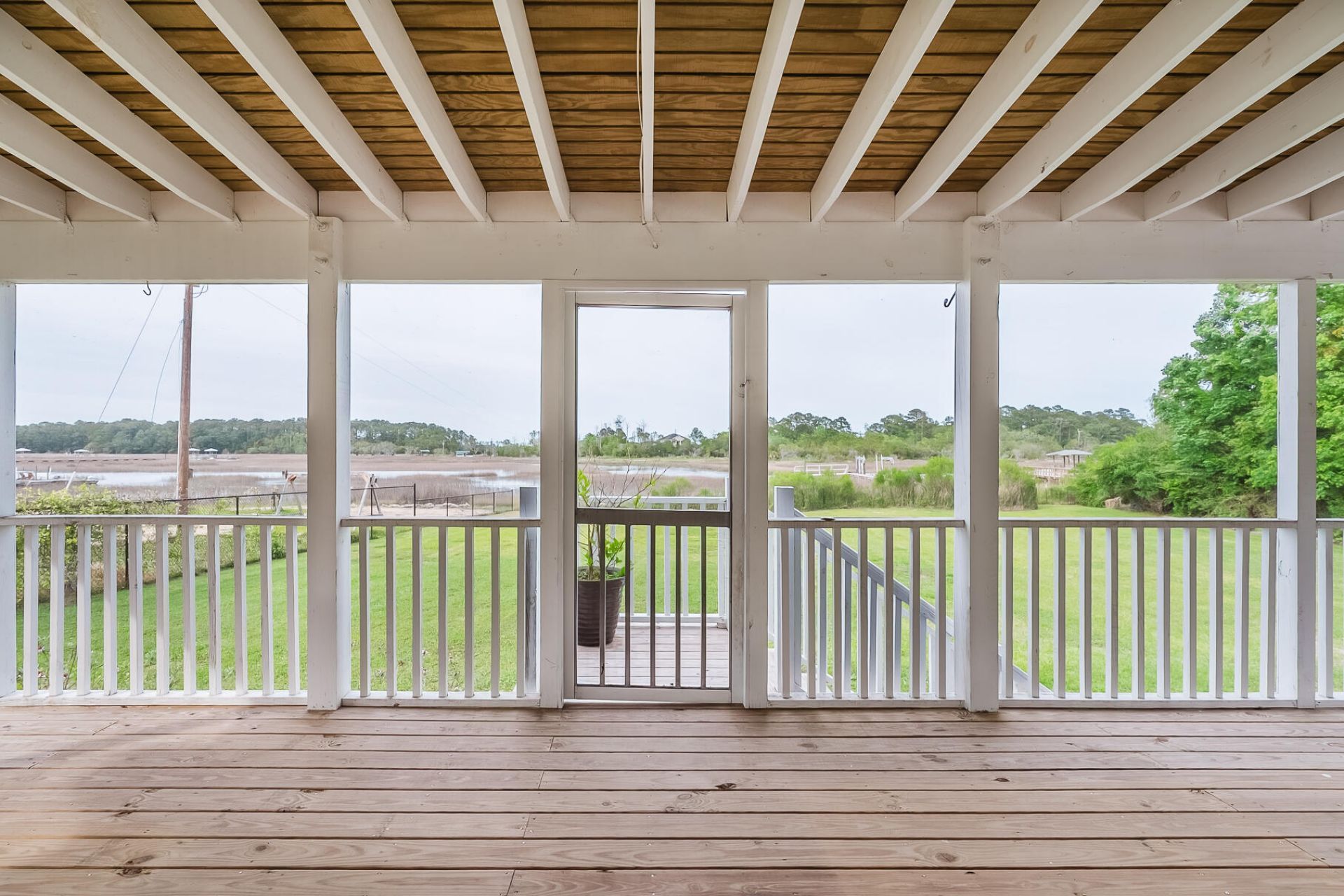 1269 River Road Photo 21