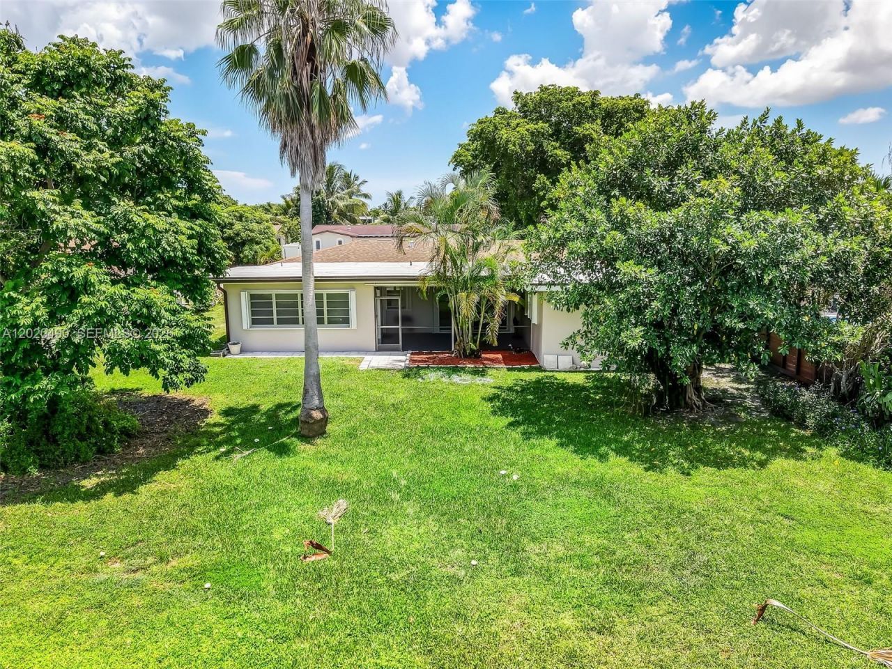 500 NW 96th Ter, Pembroke Pines, FL 33024 Photo