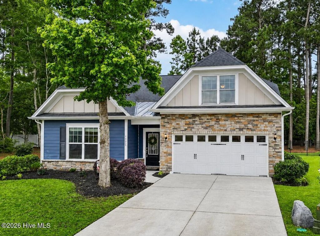 1725 Yucca Court Sw, Ocean Isle Beach, NC 28469 Main Photo