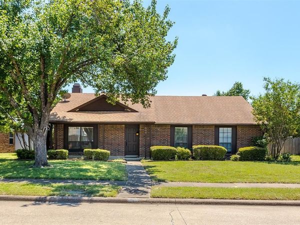 556 Freestone Drive, Allen, TX 75002