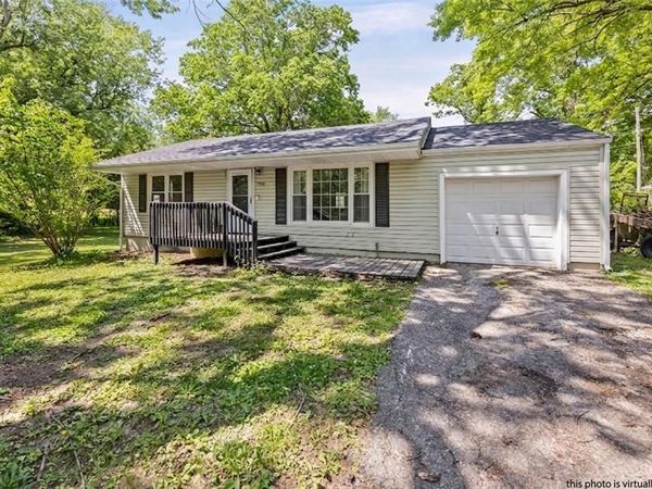 7602 Roswell Drive, Kansas City, KS 66109